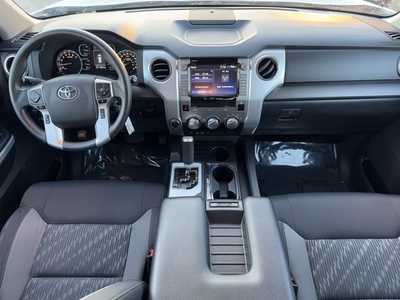 2021 Toyota Tundra Crew Cab, $42998. Photo 7