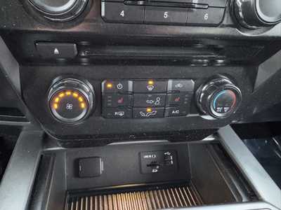 2015 Ford F150 Crew Cab, $15790. Photo 9