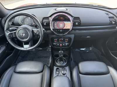 2022 MINI Cooper, $23599. Photo 11