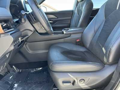 2024 Toyota Grand Highlander, $58599. Photo 4