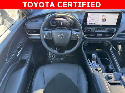2024 Toyota Grand Highlander, $58599. Photo 9