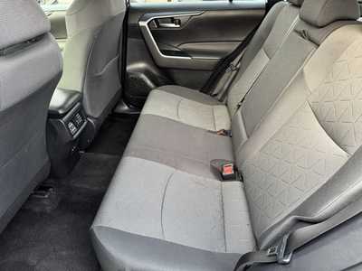 2023 Toyota RAV4, $30399. Photo 5