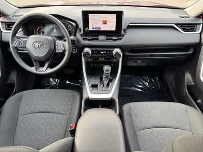 2023 Toyota RAV4, $30399. Photo 8