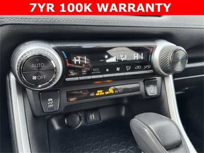 2023 Toyota RAV4, $30399. Photo 9