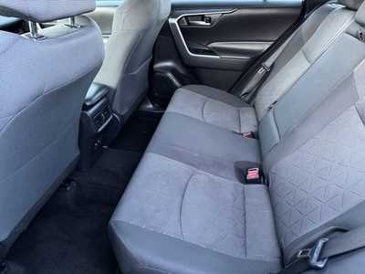 2022 Toyota RAV4, $29499. Photo 5