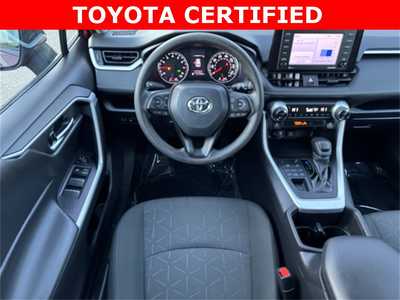 2022 Toyota RAV4, $29499. Photo 7