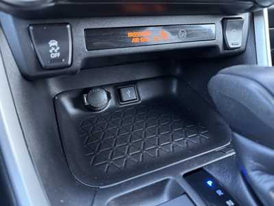 2022 Toyota RAV4, $28799. Photo 10