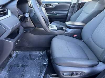 2022 Toyota RAV4, $28799. Photo 4