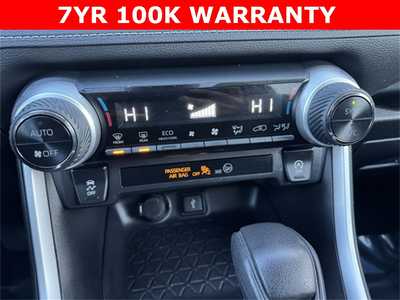 2022 Toyota RAV4, $28799. Photo 9