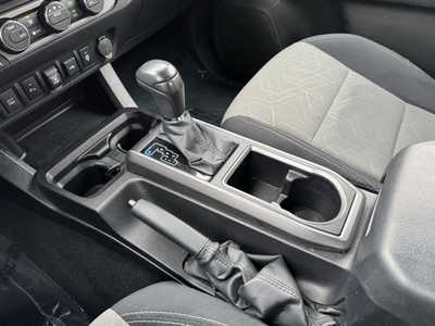 2022 Toyota Tacoma, $37999. Photo 11