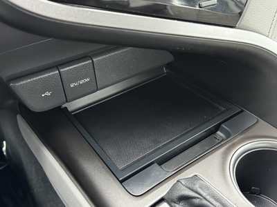 2022 Toyota Camry, $24998. Photo 9