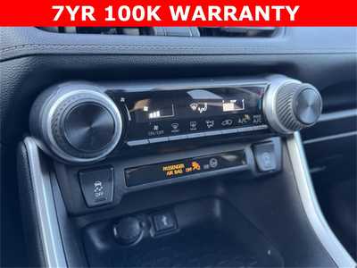 2021 Toyota RAV4, $28499. Photo 8