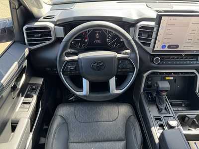 2022 Toyota Tundra Crew Cab, $45998. Photo 6