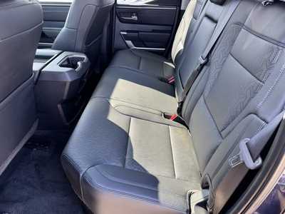 2022 Toyota Tundra Crew Cab, $45998. Photo 8