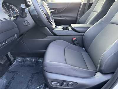 2022 Toyota Venza, $32499. Photo 4