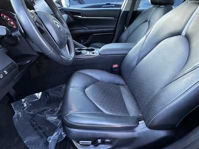 2022 Toyota Camry, $30199. Photo 4