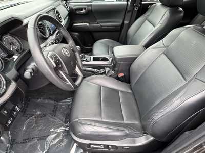 2022 Toyota Tacoma, $39999. Photo 4