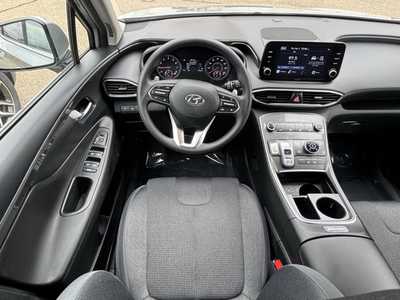 2022 Hyundai Santa Fe, $24999. Photo 7