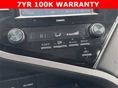 2020 Toyota Camry, $23498. Photo 8