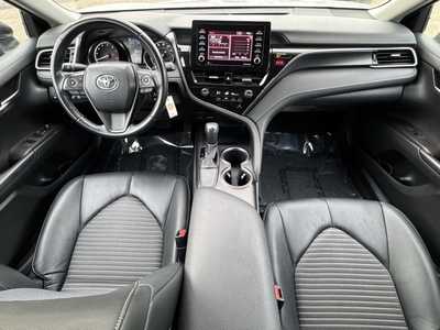 2021 Toyota Camry, $22999. Photo 7