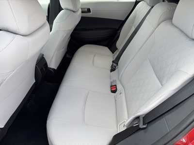 2025 Toyota Corolla Cross, $29859. Photo 5