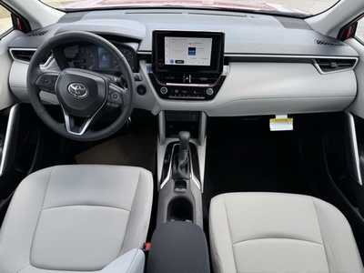 2025 Toyota Corolla Cross, $29859. Photo 8