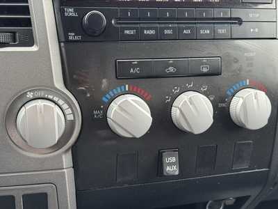 2011 Toyota Tundra Crew Cab, $13990. Photo 9