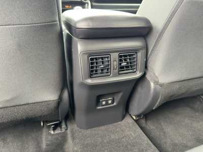 2020 Toyota RAV4, $26099. Photo 7