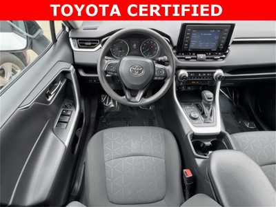 2020 Toyota RAV4, $26099. Photo 8