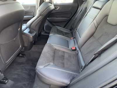 2019 Volvo XC60, $22999. Photo 5