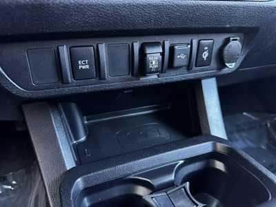2022 Toyota Tacoma, $37998. Photo 10
