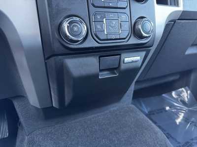 2013 Ford F150 Crew Cab, $11991. Photo 8