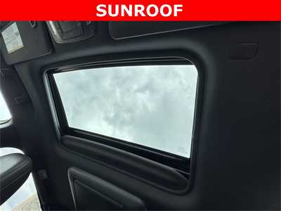 2022 Toyota Sienna, $44999. Photo 6