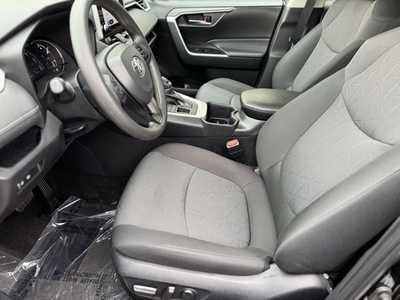 2024 Toyota RAV4, $33798. Photo 4