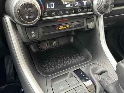 2024 Toyota RAV4, $33798. Photo 9