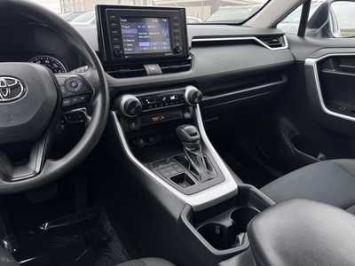 2020 Toyota RAV4, $23999. Photo 11