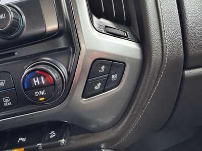 2017 Chevrolet 1500 Crew Cab, $26599. Photo 11