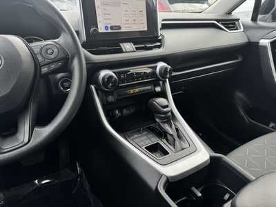 2024 Toyota RAV4, $32299. Photo 12