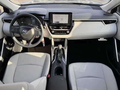 2025 Toyota Corolla Cross, $26984. Photo 7