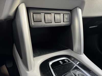 2025 Toyota Corolla Cross, $26984. Photo 9