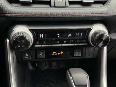 2025 Toyota RAV4, $47724. Photo 9