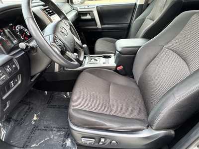 2022 Toyota 4Runner, $39498. Photo 5