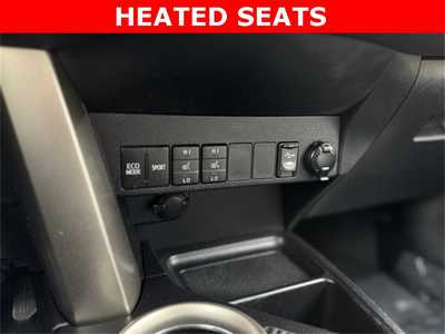 2014 Toyota RAV4, $20999. Photo 11