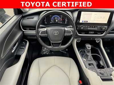 2024 Toyota Grand Highlander, $51299. Photo 9