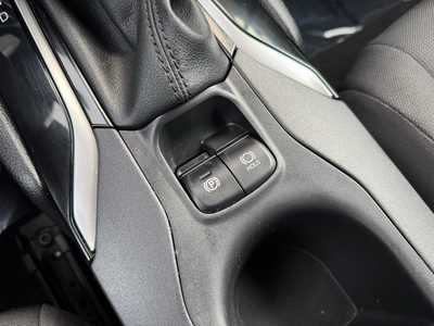 2023 Toyota Corolla Cross, $27399. Photo 11