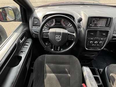 2018 Dodge Caravan, Grand, $10490. Photo 8