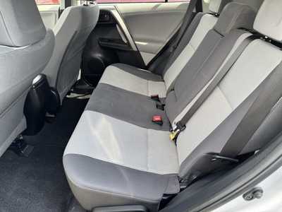 2013 Toyota RAV4, $15498. Photo 6