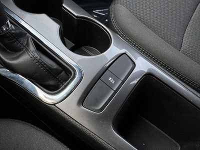 2017 Chevrolet Cruze, $14498. Photo 11