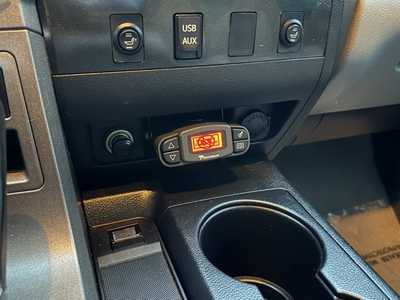 2010 Toyota Tundra Crew Cab, $18991. Photo 11