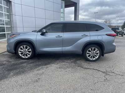 2021 Toyota Highlander, $40998. Photo 4